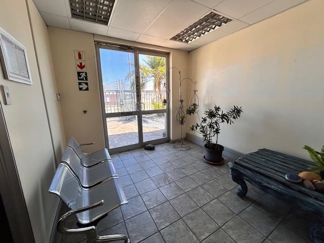 To Let commercial Property for Rent in Deal Party Eastern Cape